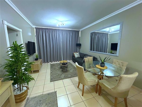 To Let 2 Bedroom Property for Rent in Waterfront Western Cape